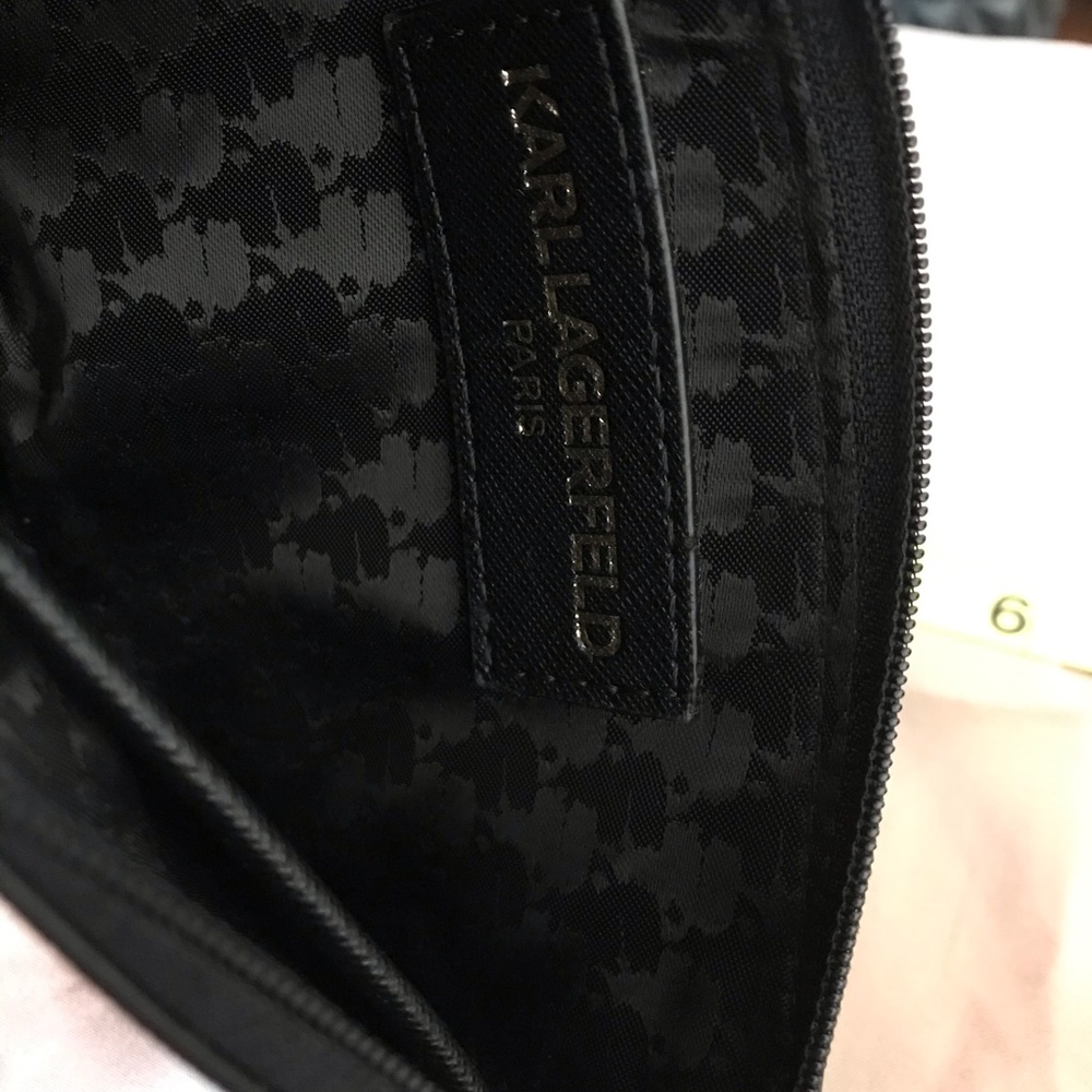 *SOLD* NWT KARL LAGERFELD PARIS BLACK WRISTLET $48 - Picture 4 of 8